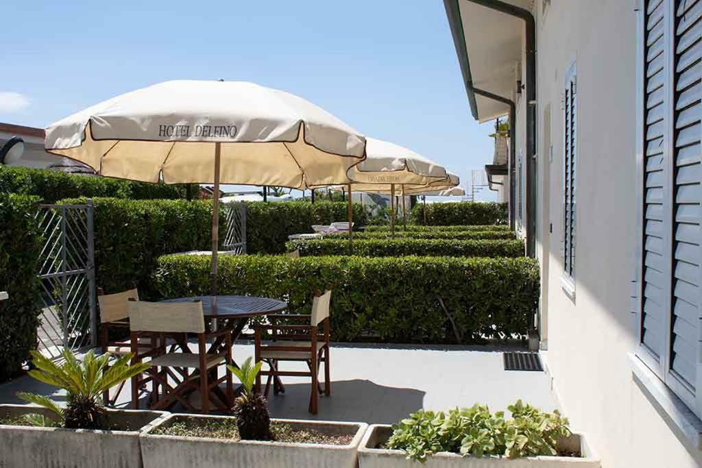 Hotel Delfino Marina Di Carrara Luaran gambar